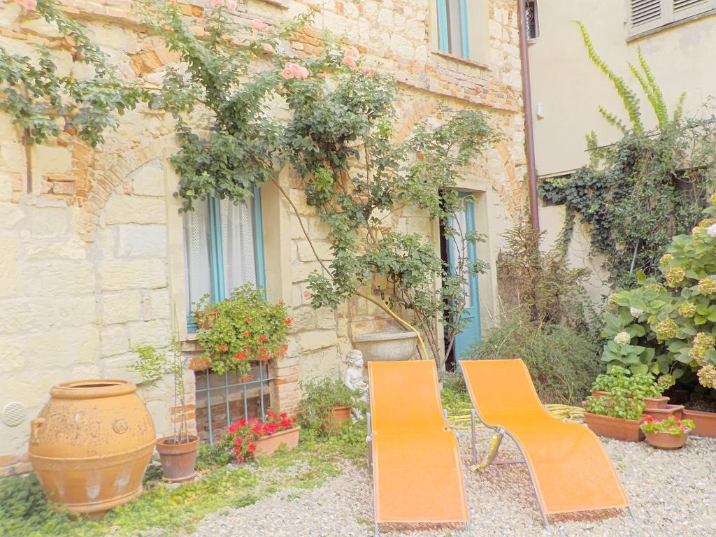 Benvenuti Altrove Cella Monte Exterior foto